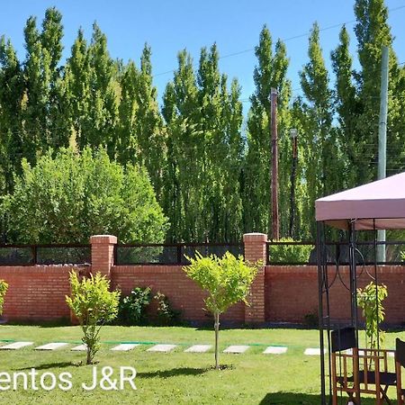 Hospedaje, Departamentos J&R Perito Moreno Exterior photo