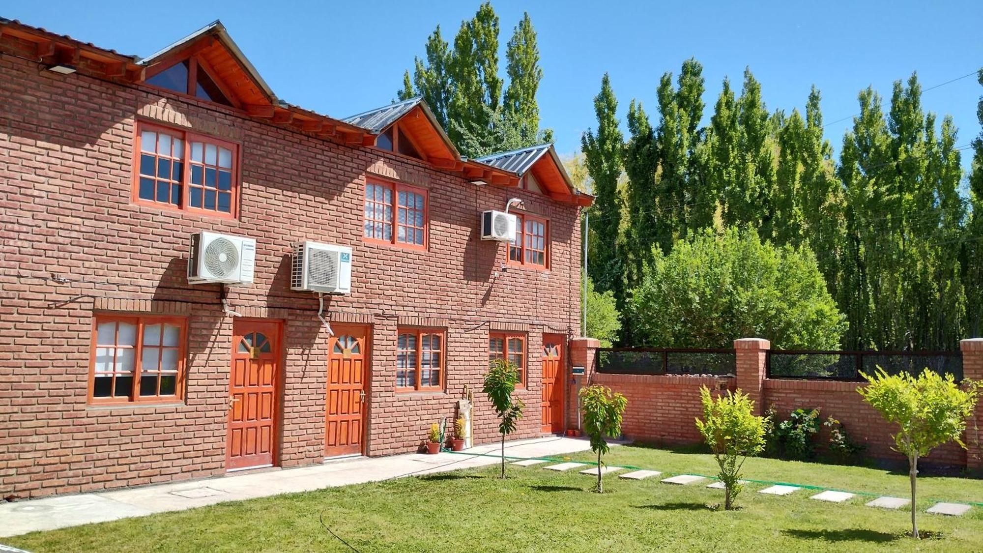 Hospedaje, Departamentos J&R Perito Moreno Exterior photo